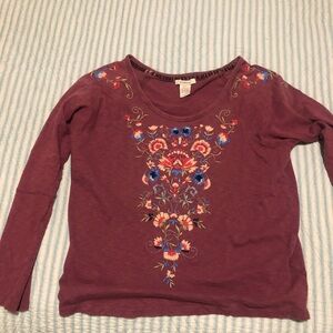 Sundance Maroon Embroidered Floral Scoop Neck 3/4 sleeve Top xs